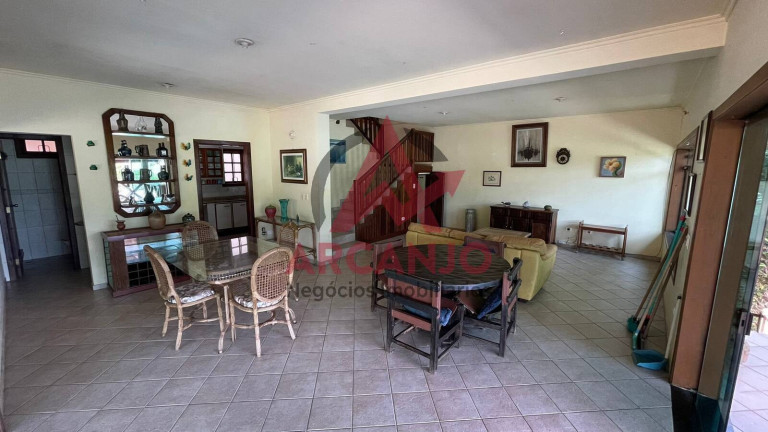 Imagem Casa com 3 Quartos à Venda, 969 m² em Praia Grande - Ubatuba Imagem Casa com 3 Quartos à Venda, 969 m² em Praia Grande - Ubatuba
