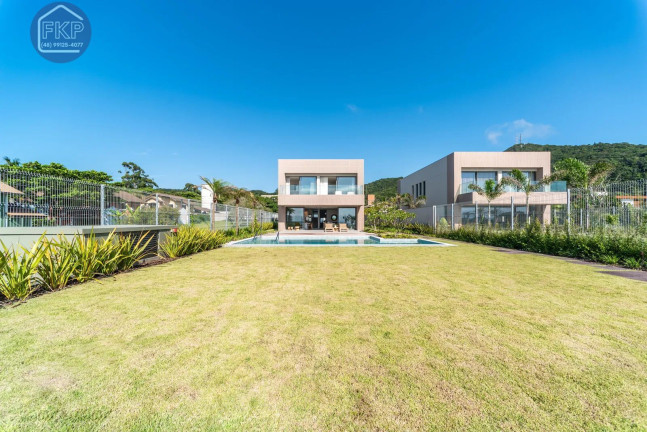 Imagem Casa com 6 Quartos à Venda, 458 m² em Praia Do Estaleiro - Balneário Camboriú