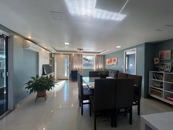 Imagem Casa com 3 Quartos à Venda, 275 m² em Porto Verde - Alvorada Imagem Casa com 3 Quartos à Venda, 275 m² em Porto Verde - Alvorada