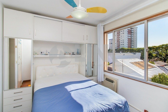 Imagem Imóvel com 1 Quarto à Venda, 85 m² em Sarandi - Porto Alegre Imagem Imóvel com 1 Quarto à Venda, 85 m² em Sarandi - Porto Alegre