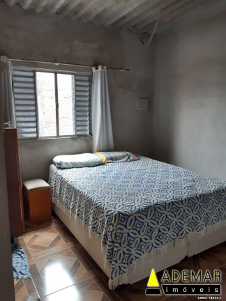 Imagem Casa com 2 Quartos à Venda, 50 m² em Diadema Imagem Casa com 2 Quartos à Venda, 50 m² em Diadema