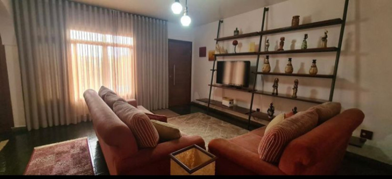 Imagem Sobrado com 3 Quartos à Venda, 320 m² em Vila Cecília - Mogi Das Cruzes Imagem Sobrado com 3 Quartos à Venda, 320 m² em Vila Cecília - Mogi Das Cruzes