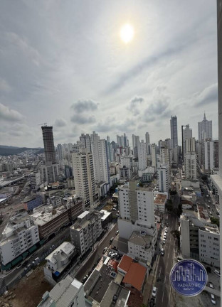 Imagem Apartamento com 3 Quartos para Alugar, 122 m² em Centro - Balneário Camboriú Imagem Apartamento com 3 Quartos para Alugar, 122 m² em Centro - Balneário Camboriú