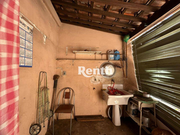 Imagem Casa com 1 Quarto à Venda ou Locação, 84 m² em Centro - Rio Claro Imagem Casa com 1 Quarto à Venda ou Locação, 84 m² em Centro - Rio Claro