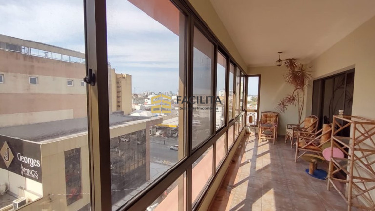 Imagem Apartamento com 2 Quartos à Venda, 246 m² em Centro - Pelotas Imagem Apartamento com 2 Quartos à Venda, 246 m² em Centro - Pelotas