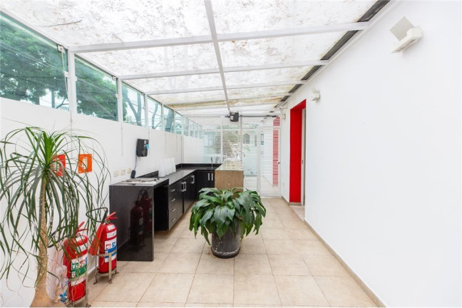 Imagem Casa com 9 Quartos à Venda, 304 m² em Vila Mariana - São Paulo Imagem Casa com 9 Quartos à Venda, 304 m² em Vila Mariana - São Paulo