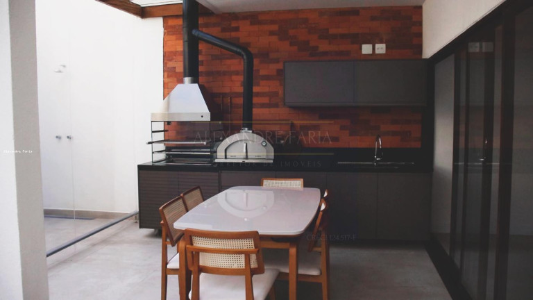 Imagem Casa com 3 Quartos à Venda, 207 m² em Camburi - São Sebastião Imagem Casa com 3 Quartos à Venda, 207 m² em Camburi - São Sebastião