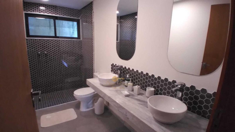 Imagem Casa com 3 Quartos à Venda, 300 m² em Vargem Grande - Teresópolis Imagem Casa com 3 Quartos à Venda, 300 m² em Vargem Grande - Teresópolis