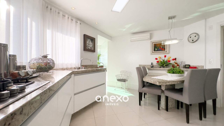 Imagem Apartamento com 3 Quartos à Venda, 194 m² em Victor Konder - Blumenau