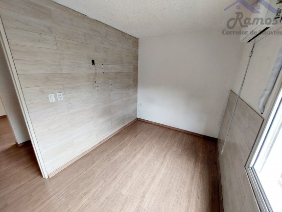 Imagem Imóvel com 2 Quartos à Venda, 50 m² em Vila Nova - Porto Alegre Imagem Imóvel com 2 Quartos à Venda, 50 m² em Vila Nova - Porto Alegre