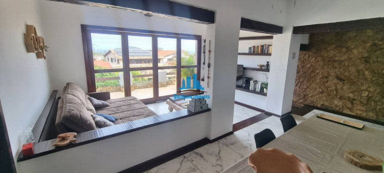 Imagem Casa com 4 Quartos à Venda, 850 m² em Piratininga - Niterói Imagem Casa com 4 Quartos à Venda, 850 m² em Piratininga - Niterói