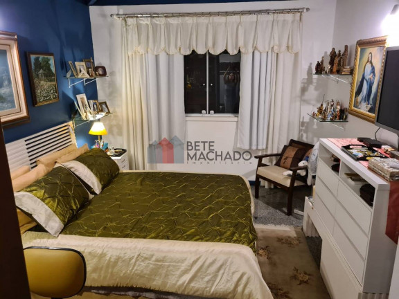 Imagem Casa com 3 Quartos à Venda, 182 m² em Albuquerque - Teresópolis