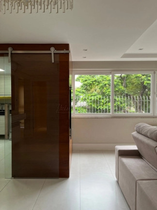 Imagem Casa com 3 Quartos à Venda, 181 m² em Vila Assunção - Porto Alegre Imagem Casa com 3 Quartos à Venda, 181 m² em Vila Assunção - Porto Alegre