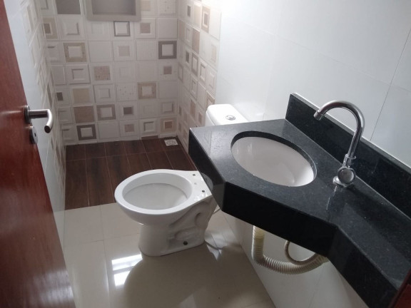 Imagem Casa com 2 Quartos à Venda, 66 m² em Ocian - Praia Grande Imagem Casa com 2 Quartos à Venda, 66 m² em Ocian - Praia Grande