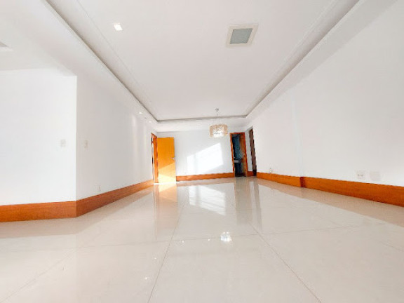 Imagem Apartamento com 3 Quartos à Venda, 180 m² em Várzea - Teresópolis Imagem Apartamento com 3 Quartos à Venda, 180 m² em Várzea - Teresópolis
