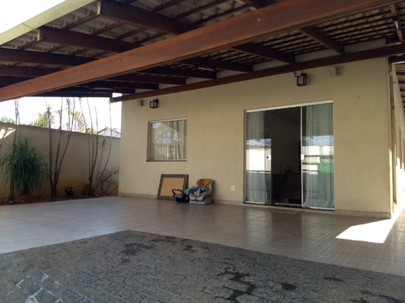Imagem Casa com 3 Quartos à Venda, 300 m² em Praia - Contagem Imagem Casa com 3 Quartos à Venda, 300 m² em Praia - Contagem