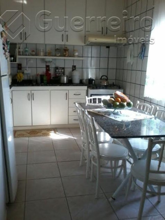 Imagem Casa com 4 Quartos à Venda, 256 m² em Monte Verde - Florianópolis