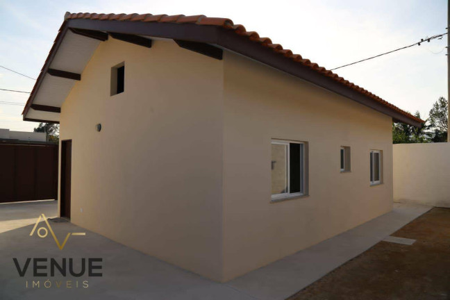 Imagem Casa com 2 Quartos à Venda, 52 m² em Balneário Dos Golfinhos - Caraguatatuba Imagem Casa com 2 Quartos à Venda, 52 m² em Balneário Dos Golfinhos - Caraguatatuba