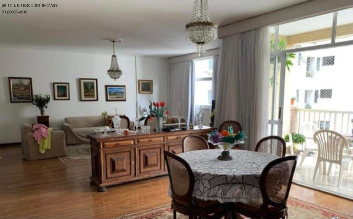 Imóvel com 4 Quartos à Venda, 320 m² em Vitoria - Salvador