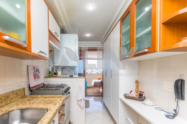 Imagem Apartamento com 2 Quartos à Venda, 95 m² em Menino Deus - Porto Alegre Imagem Apartamento com 2 Quartos à Venda, 95 m² em Menino Deus - Porto Alegre