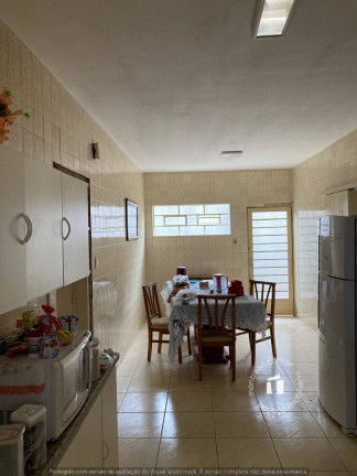 Imagem Casa com 2 Quartos à Venda, 175 m² em Vila Dos Lavradores - Botucatu Imagem Casa com 2 Quartos à Venda, 175 m² em Vila Dos Lavradores - Botucatu