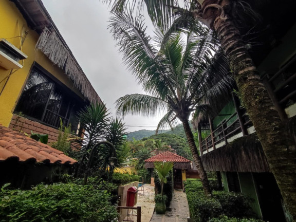 Imagem Sobrado com 32 Quartos à Venda, 280 m² em Boiçucanga - São Sebastião Imagem Sobrado com 32 Quartos à Venda, 280 m² em Boiçucanga - São Sebastião