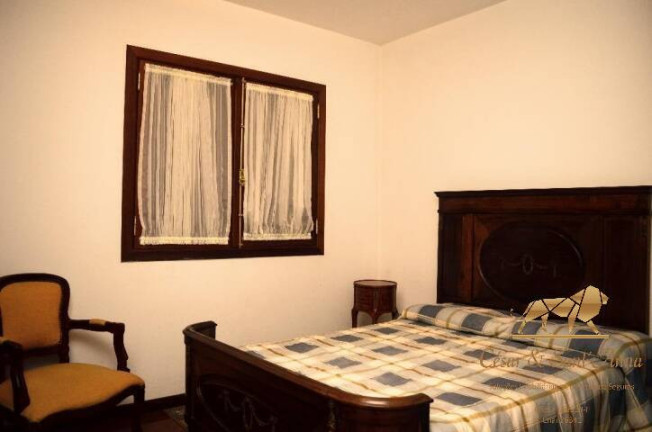 Imagem Casa com 5 Quartos à Venda, 300 m² em Alto Da Boa Vista - Campos Do Jordão Imagem Casa com 5 Quartos à Venda, 300 m² em Alto Da Boa Vista - Campos Do Jordão
