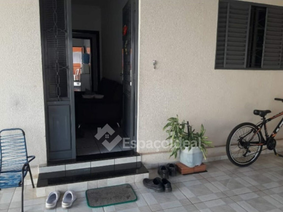 Imagem Casa com 2 Quartos à Venda, 123 m² em Parque Hipódromo - Bauru Imagem Casa com 2 Quartos à Venda, 123 m² em Parque Hipódromo - Bauru