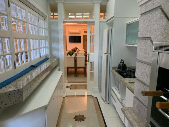 Imagem Cobertura com 4 Quartos à Venda, 331 m² em Centro - Balneário Camboriú