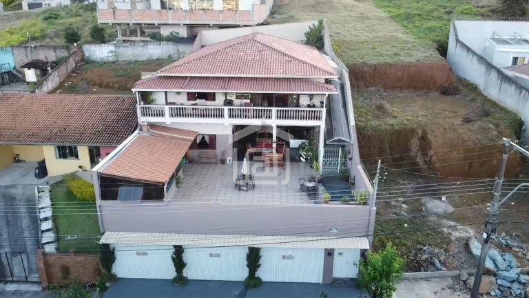 Imagem Casa à Venda, 1 m² em Véu Das Noivas - Poços De Caldas Imagem Casa à Venda, 1 m² em Véu Das Noivas - Poços De Caldas