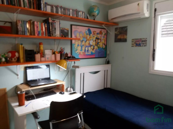 Imagem Sobrado com 3 Quartos à Venda, 150 m² em São Sebastião - Porto Alegre Imagem Sobrado com 3 Quartos à Venda, 150 m² em São Sebastião - Porto Alegre