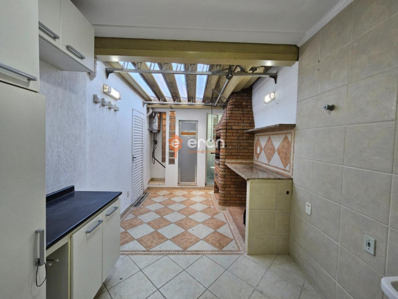 Imagem Casa com 3 Quartos à Venda, 100 m²