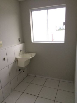 Imagem Imóvel com 2 Quartos à Venda, 144 m² em Condomínio Resid. Veneza Imagem Imóvel com 2 Quartos à Venda, 144 m² em Condomínio Resid. Veneza