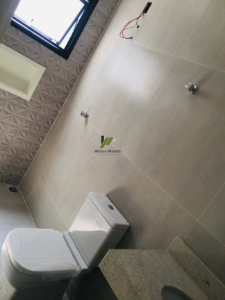 Imagem Casa de Condomínio com 3 Quartos à Venda, 170 m²