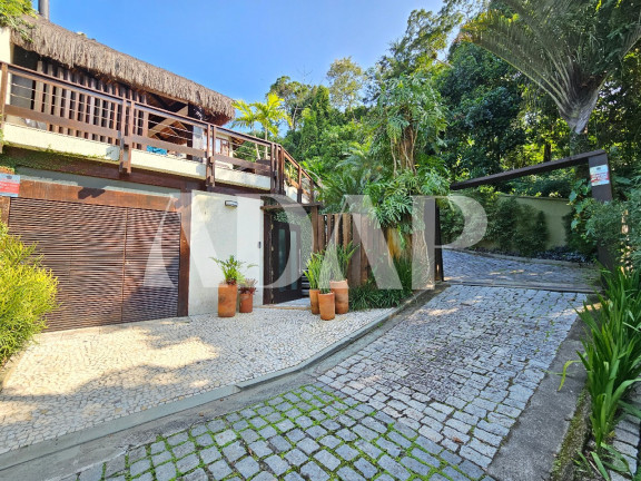 Imagem Casa com 4 Quartos à Venda, 600 m² em Vargem Grande - Rio De Janeiro