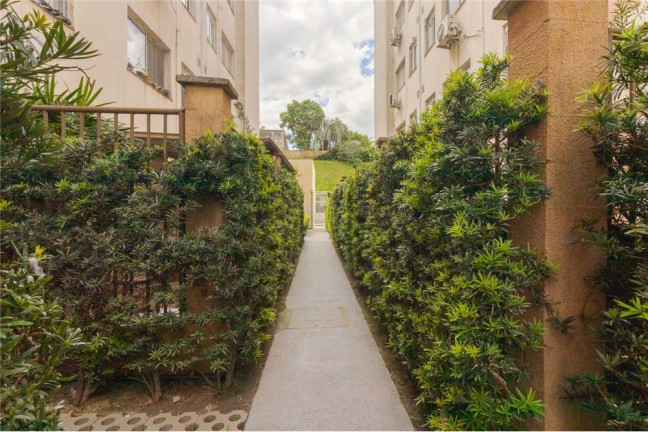 Imagem Apartamento com 2 Quartos à Venda, 48 m² em Jardim Itu - Porto Alegre Imagem Apartamento com 2 Quartos à Venda, 48 m² em Jardim Itu - Porto Alegre