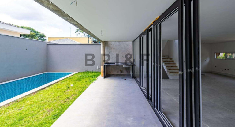 Imagem Casa com 4 Quartos à Venda, 450 m² em Santo Amaro - São Paulo Imagem Casa com 4 Quartos à Venda, 450 m² em Santo Amaro - São Paulo