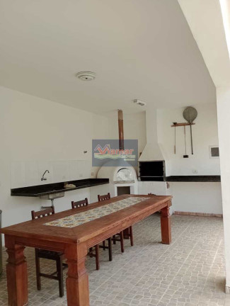 Imagem Casa com 5 Quartos para Temporada, 297 m² em Jardim Virgínia - Guarujá Imagem Casa com 5 Quartos para Temporada, 297 m² em Jardim Virgínia - Guarujá