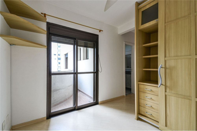 Imagem Imóvel com 3 Quartos à Venda,  em Campo Belo - São Paulo