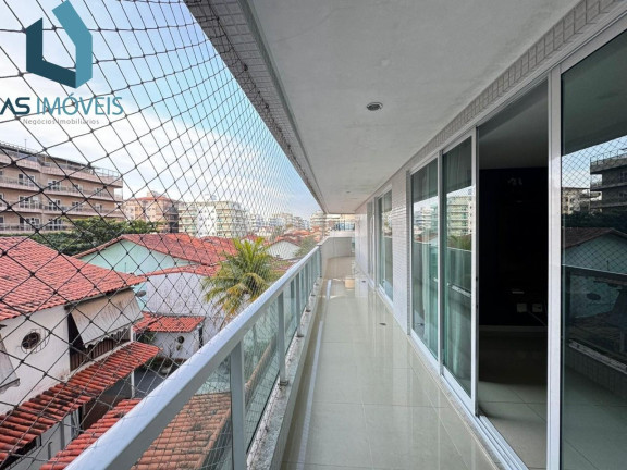 Imagem Apartamento com 3 Quartos à Venda, 179 m² em Braga - Cabo Frio