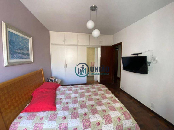 Imagem Apartamento com 3 Quartos à Venda, 177 m² em Icaraí - Niterói