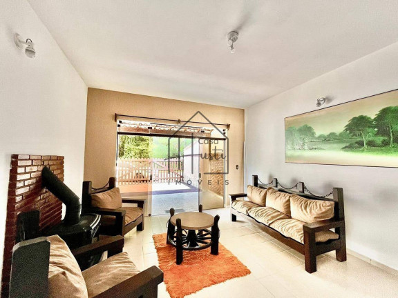 Imagem Sobrado com 4 Quartos à Venda, 241 m² em Cigarras - São Sebastião Imagem Sobrado com 4 Quartos à Venda, 241 m² em Cigarras - São Sebastião