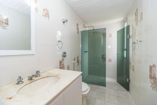 Imagem Apartamento com 3 Quartos para Alugar, 127 m² em água Verde - Curitiba Imagem Apartamento com 3 Quartos para Alugar, 127 m² em água Verde - Curitiba