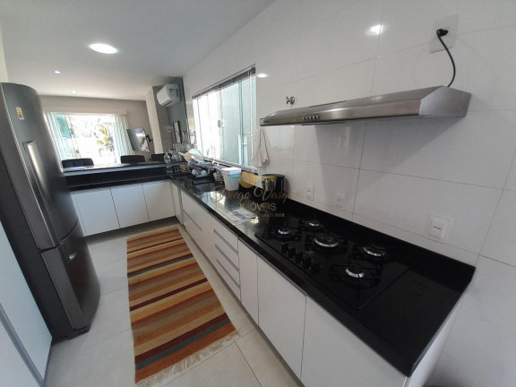 Imagem Casa com 4 Quartos à Venda, 350 m² em Vargem Grande - Teresópolis Imagem Casa com 4 Quartos à Venda, 350 m² em Vargem Grande - Teresópolis