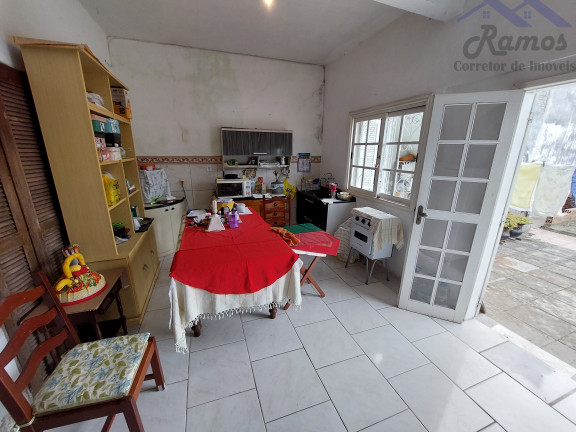 Imagem Imóvel com 2 Quartos à Venda, em Camaquã - Porto Alegre Imagem Imóvel com 2 Quartos à Venda, em Camaquã - Porto Alegre