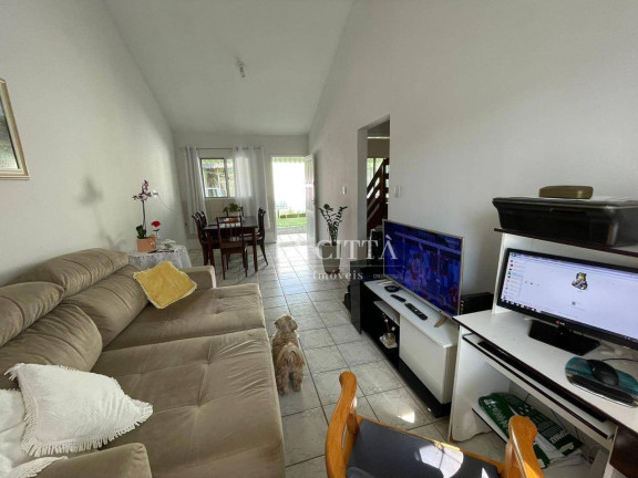 Imagem Casa com 4 Quartos à Venda, 160 m² em São Judas - Itajaí Imagem Casa com 4 Quartos à Venda, 160 m² em São Judas - Itajaí