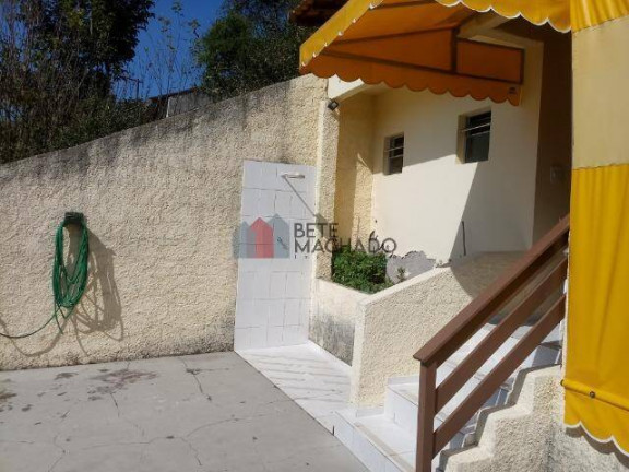 Imagem Casa com 4 Quartos à Venda, 402 m² em Agriões - Teresópolis