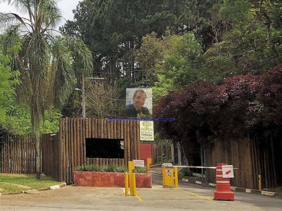 Imagem Casa com 5 Quartos à Venda, 382 m² em Chácaras Do Peroba - Jandira Imagem Casa com 5 Quartos à Venda, 382 m² em Chácaras Do Peroba - Jandira