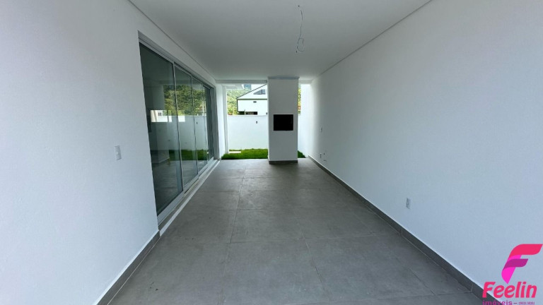 Imagem Casa com 3 Quartos à Venda, 133 m² em Ribeirão Da Ilha - Florianópolis Imagem Casa com 3 Quartos à Venda, 133 m² em Ribeirão Da Ilha - Florianópolis