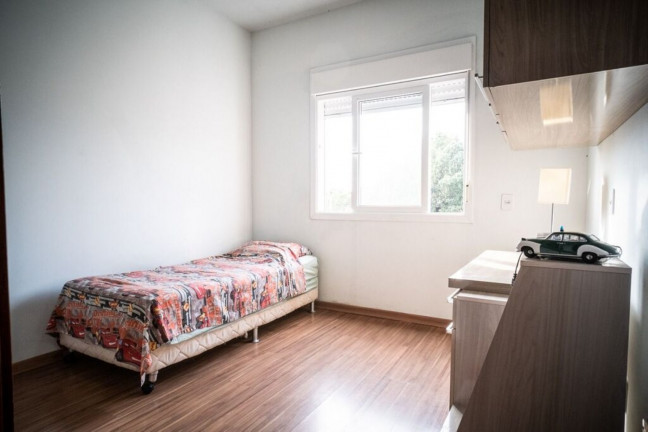 Imagem Imóvel com 4 Quartos à Venda, em Protásio Alves - Porto Alegre Imagem Imóvel com 4 Quartos à Venda, em Protásio Alves - Porto Alegre